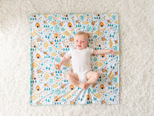 Load image into Gallery viewer, Bumble Bee Baby Blanket with Personalized Name
